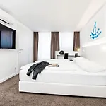 Velden - 24 Checkin Im Zentrum 沃尔特湖畔韦尔登