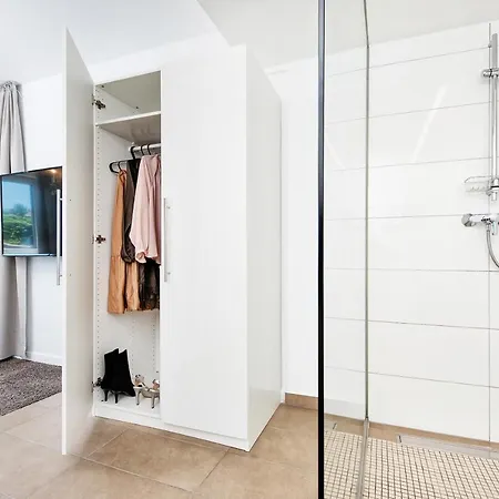 Velden - 24 Checkin Im Zentrum Motel