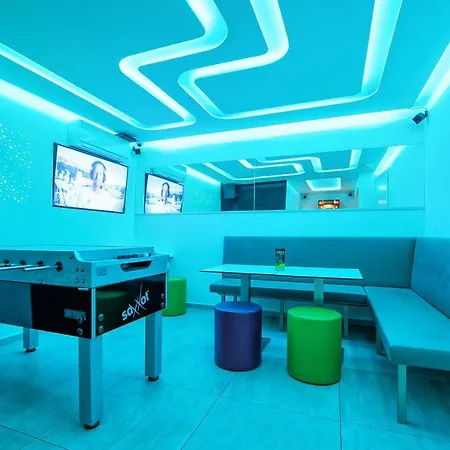 Velden - 24 Checkin Im Zentrum Motel