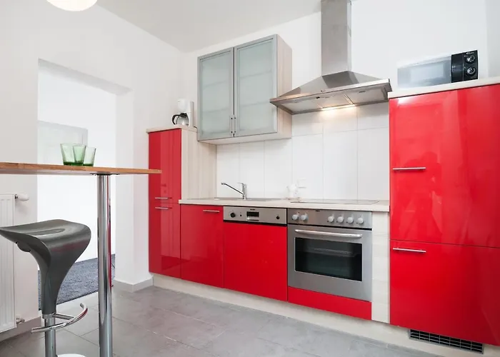 Velden - 24 Checkin Im Zentrum Motel 2*