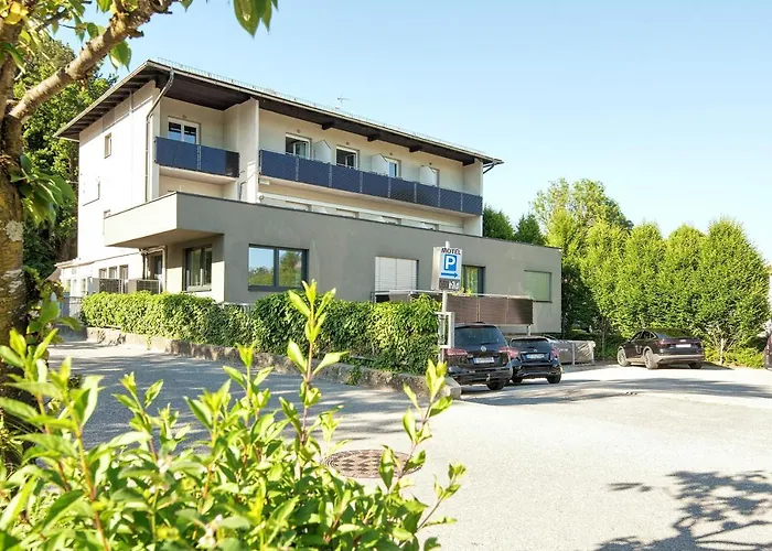 Velden - 24 Checkin Im Zentrum Motel Velden am Woerthersee